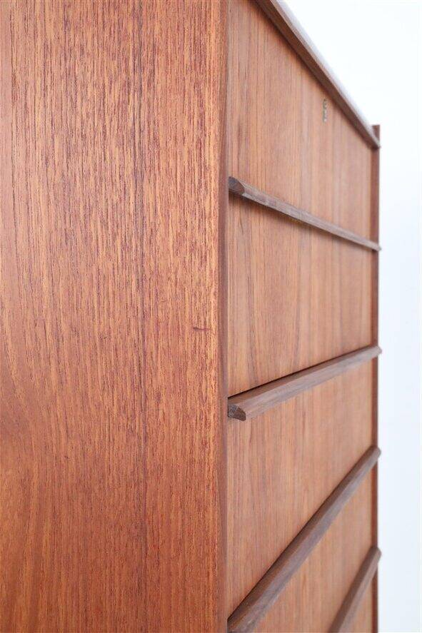 Restored Hanbjerg Møbelfabrik 'Tallboy' teak chest of drawers / Mid-century Danish modern design / 1960s