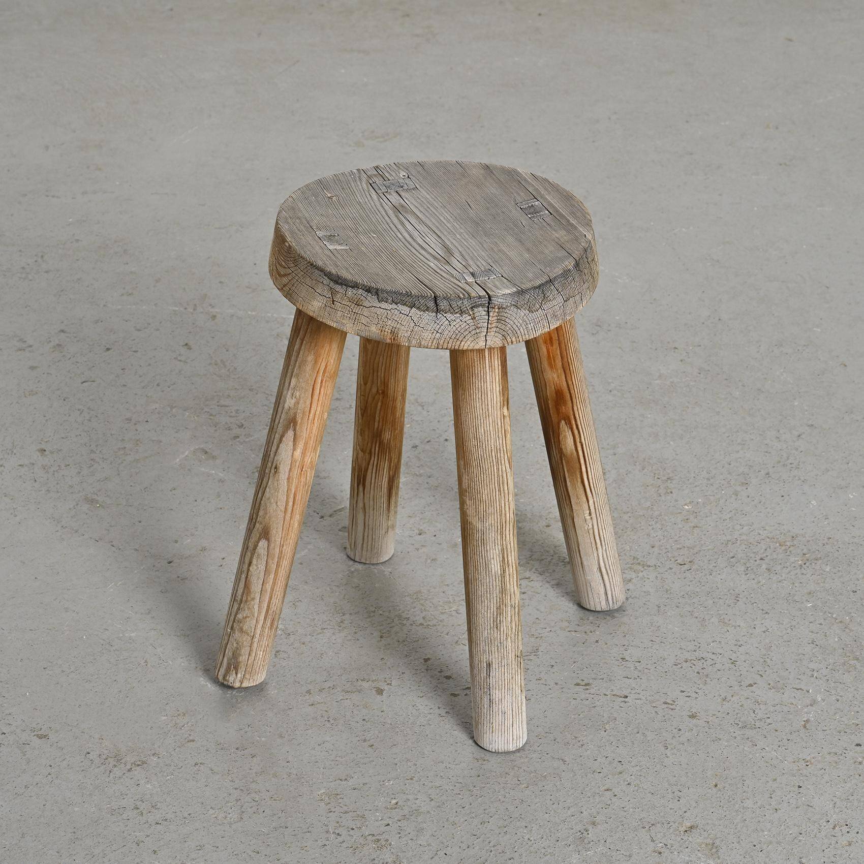 Tabouret par Charlotte Perriand pour les Arcs 1600, vers 1965