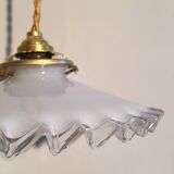 Pair of white opaline hanging with transparent serrated edges