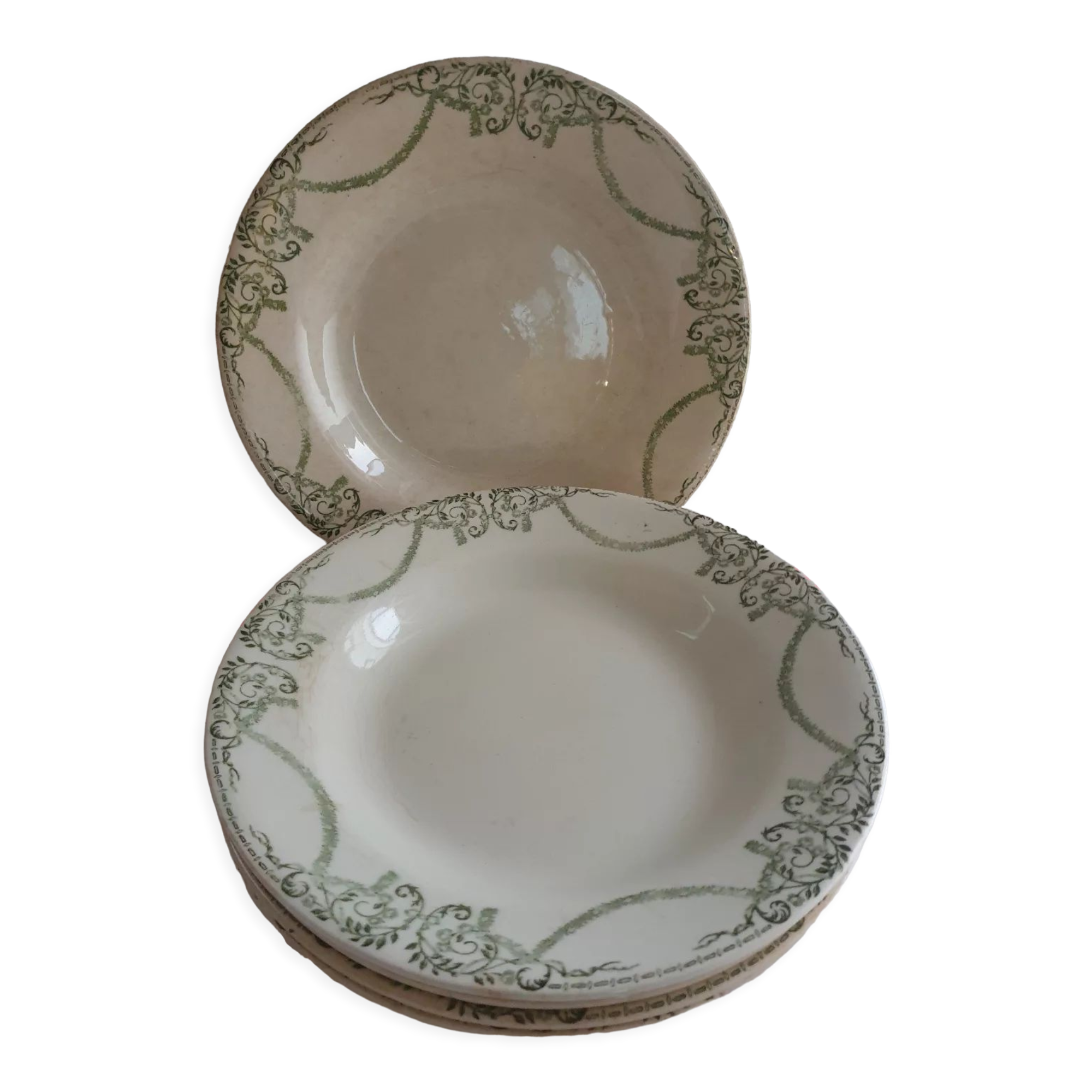 Suite of 5 plates terre de fer Creil and Montereau