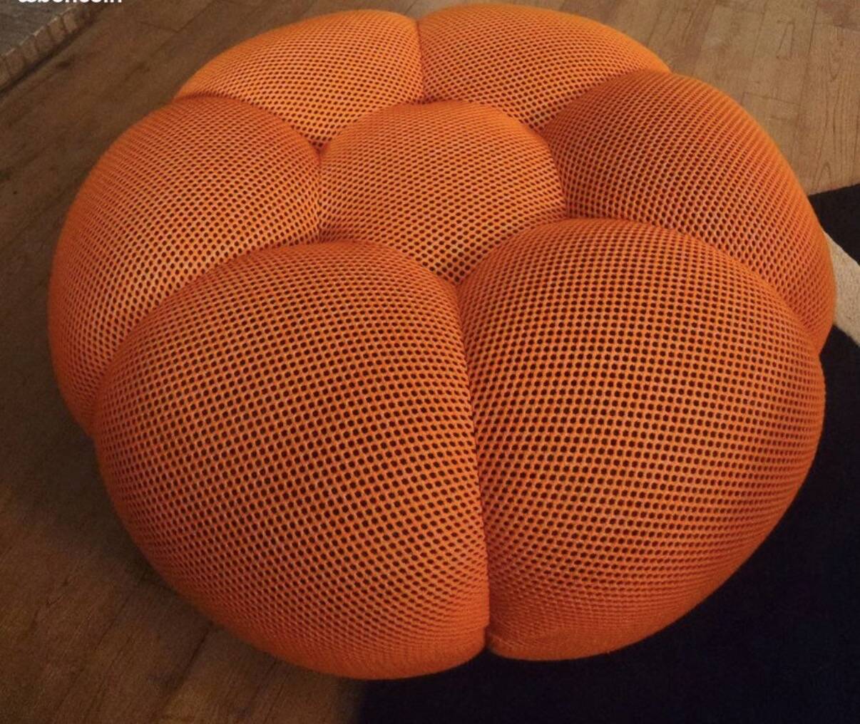 Bubble 3D orange pouf by Roche Bobois
