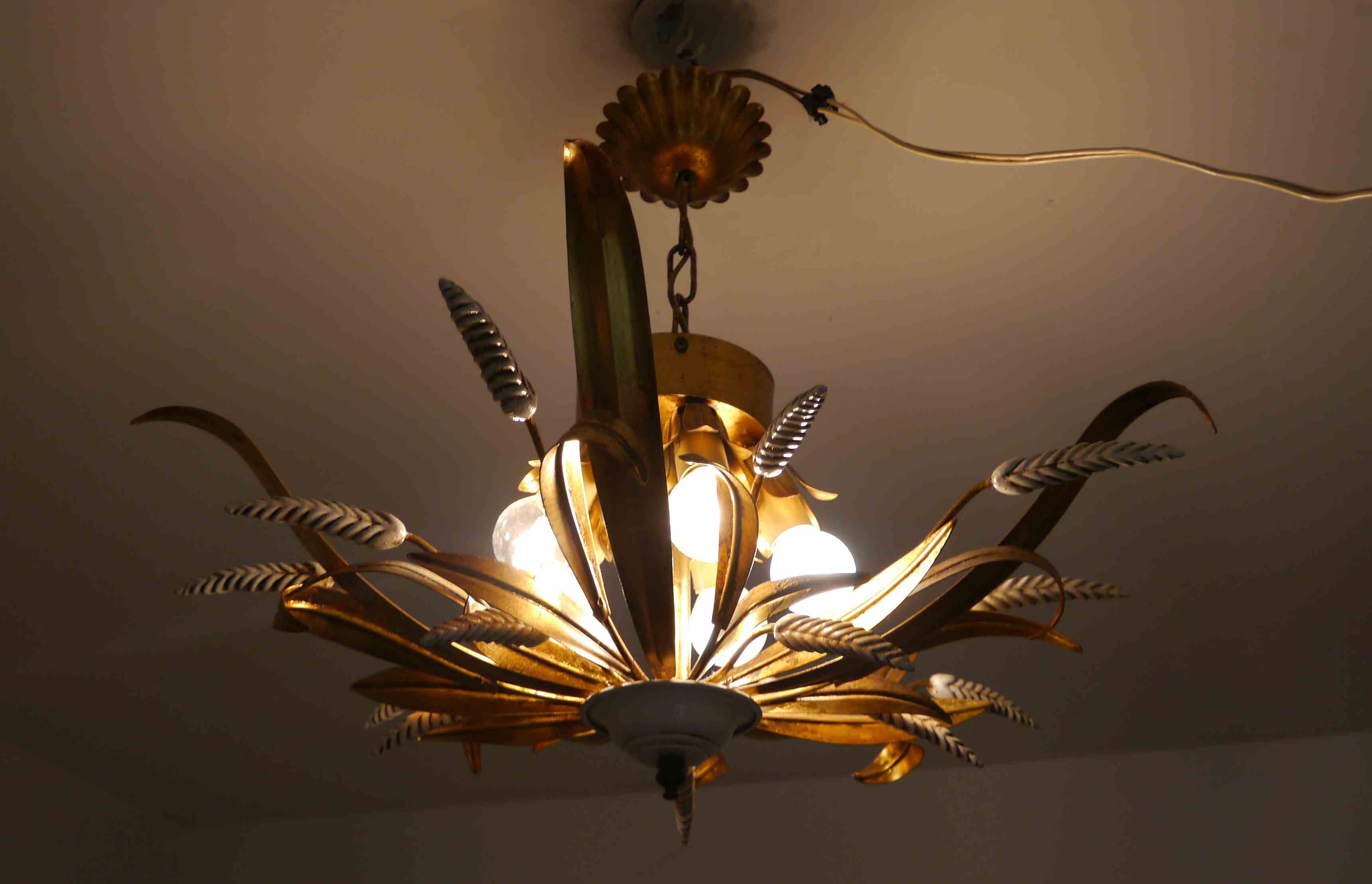 60's suspension lamp style ears of wheat