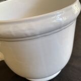 Cache-pot en faïence blanche