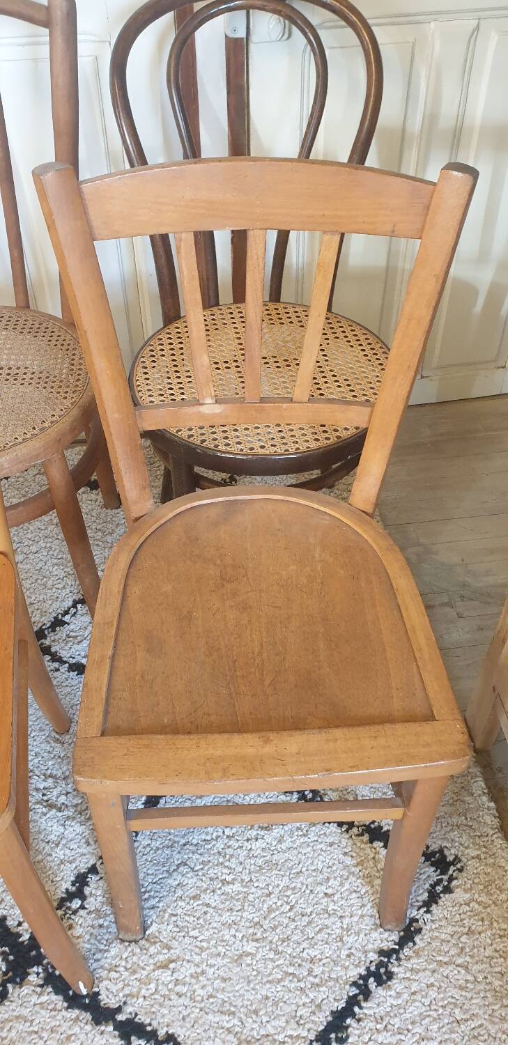 4 mismatched chairs