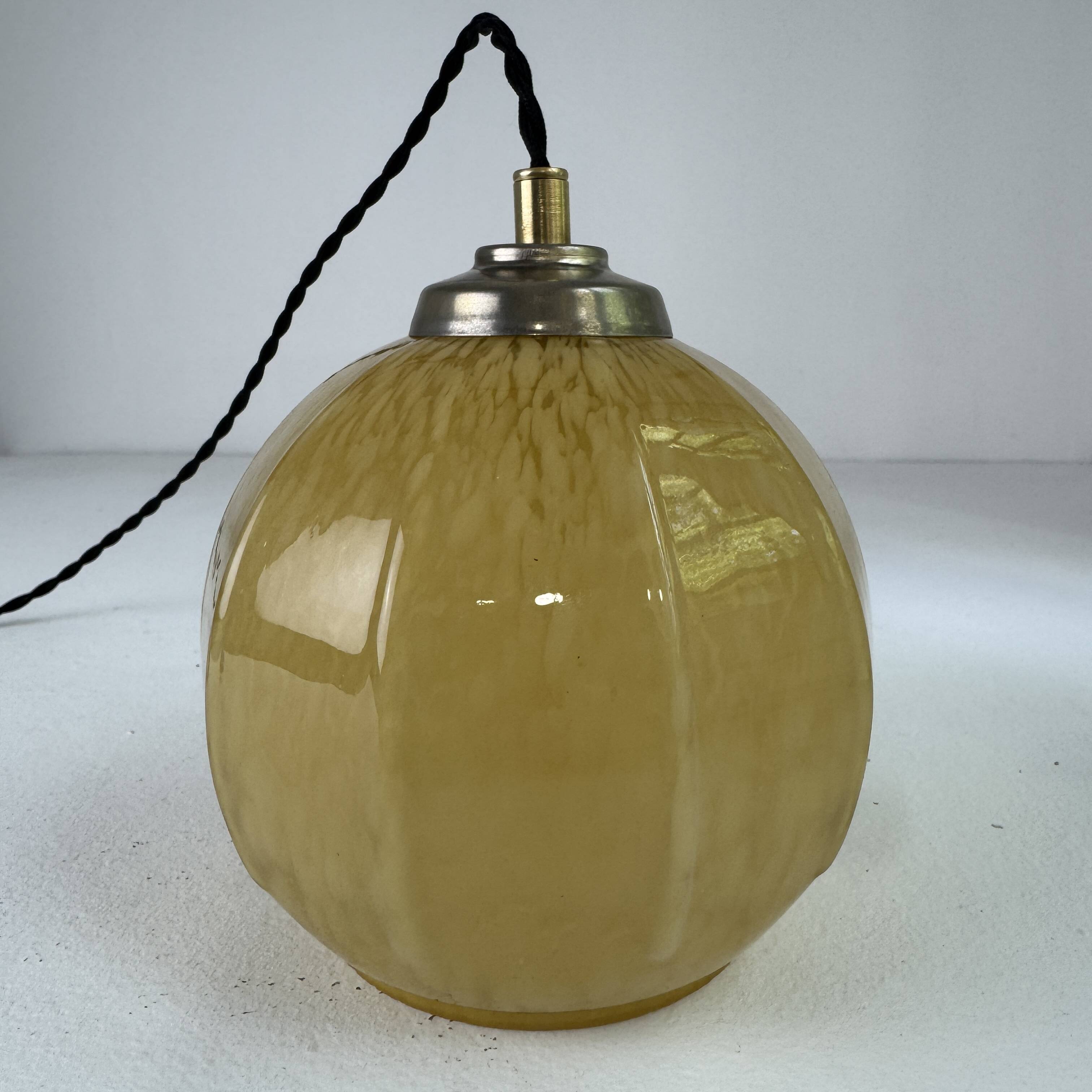 Lot 3 anciennes suspensions ambrees vintages