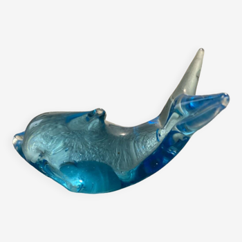 Presse-papier dauphin en verre bleu