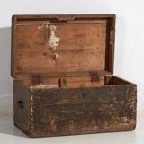 Antique chest with dark patina (Year 1906) #5
