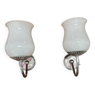 Old wall light