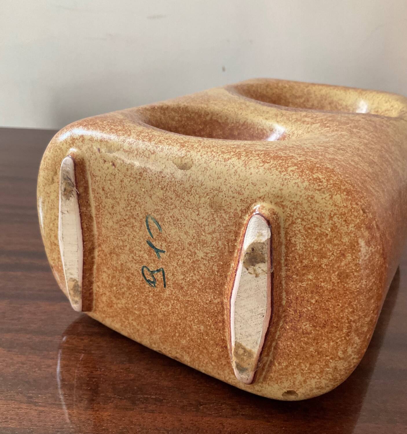 Bertoncello ceramic vase by Roberto Rigon N•910 from the 60s-70s