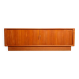 Vintage sideboard | 220 cm Dyrlund | 1960s | Tambour doors