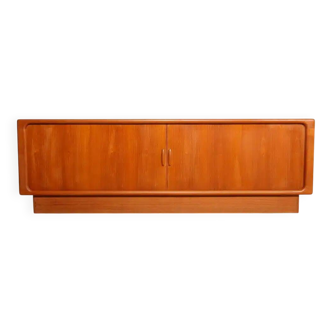 Vintage sideboard | 220 cm Dyrlund | 1960s | Tambour doors