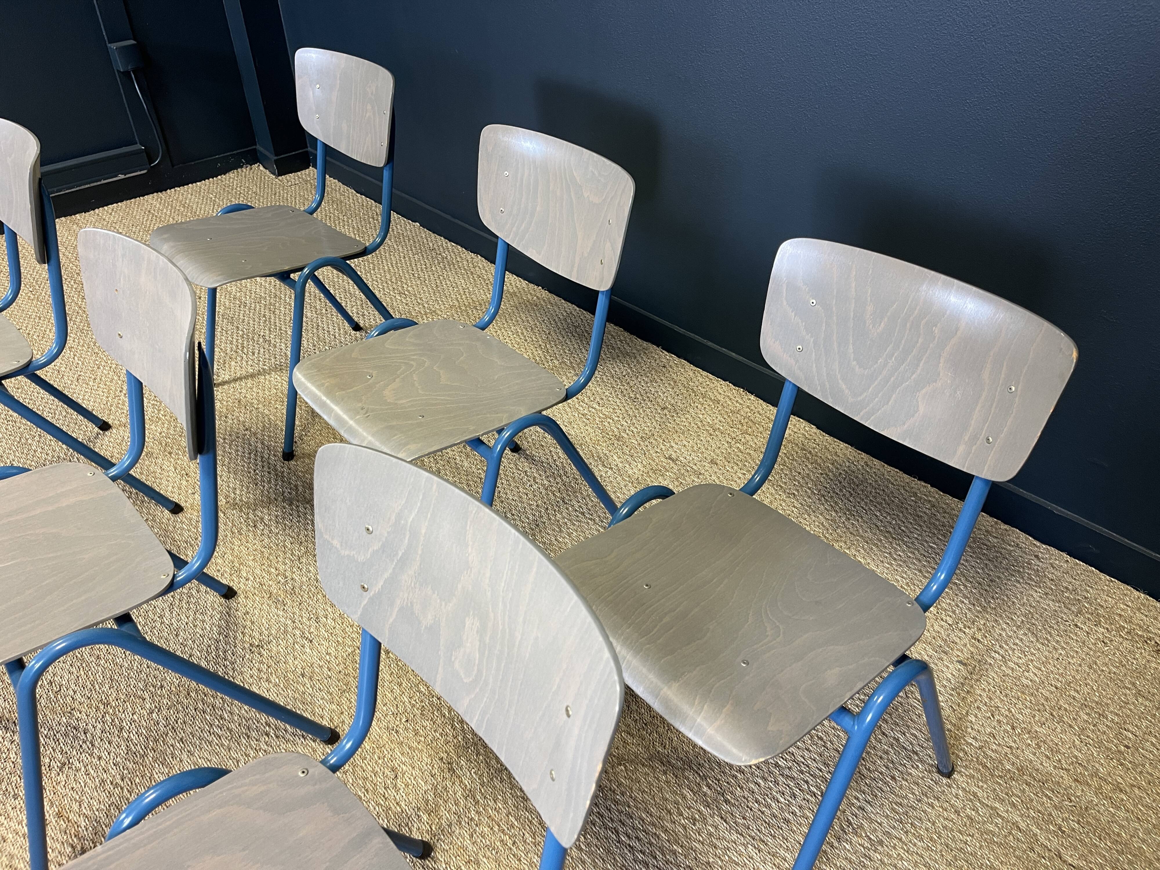 Set of 6 gray wood school chairs blue feet Netherlands 70s/80s