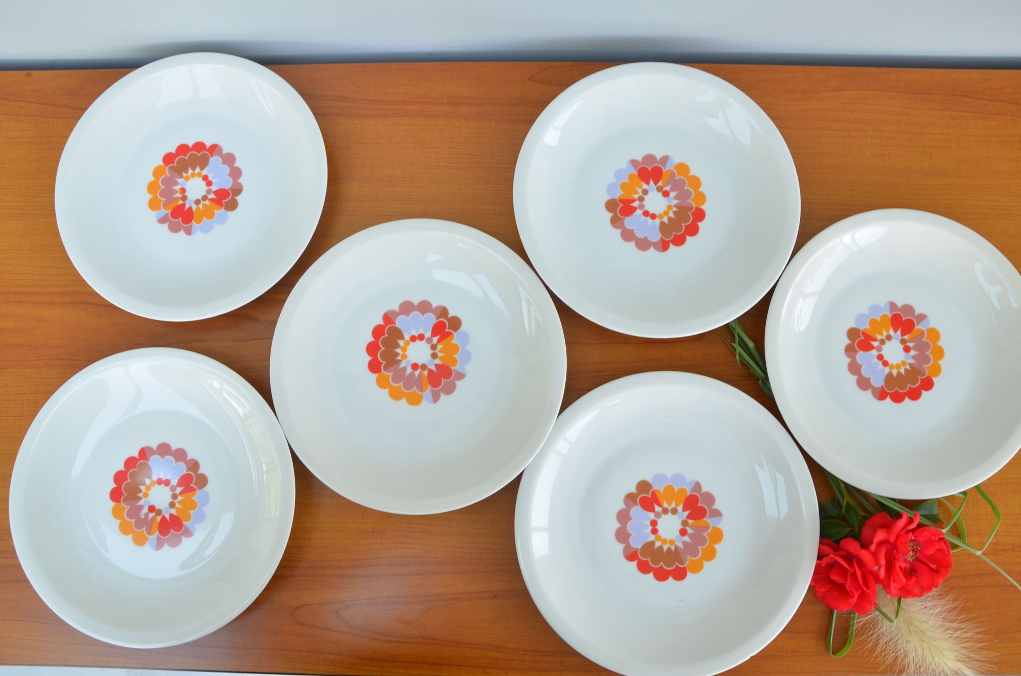 Lot de 6 assiettes à dessert motif graphique