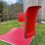 2 Max Stacker chairs red