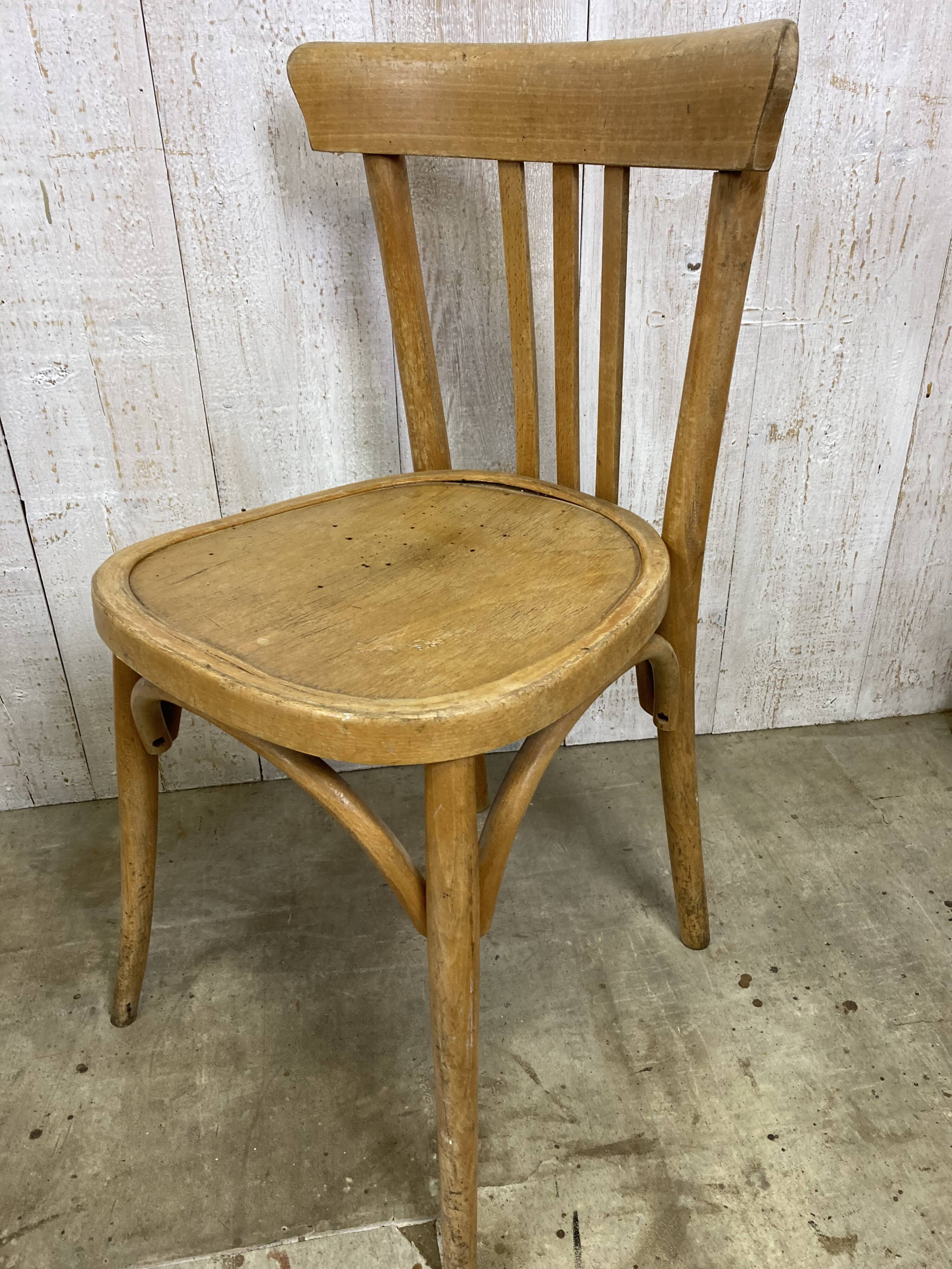 Série de 6 chaises bistrot en bois courbé