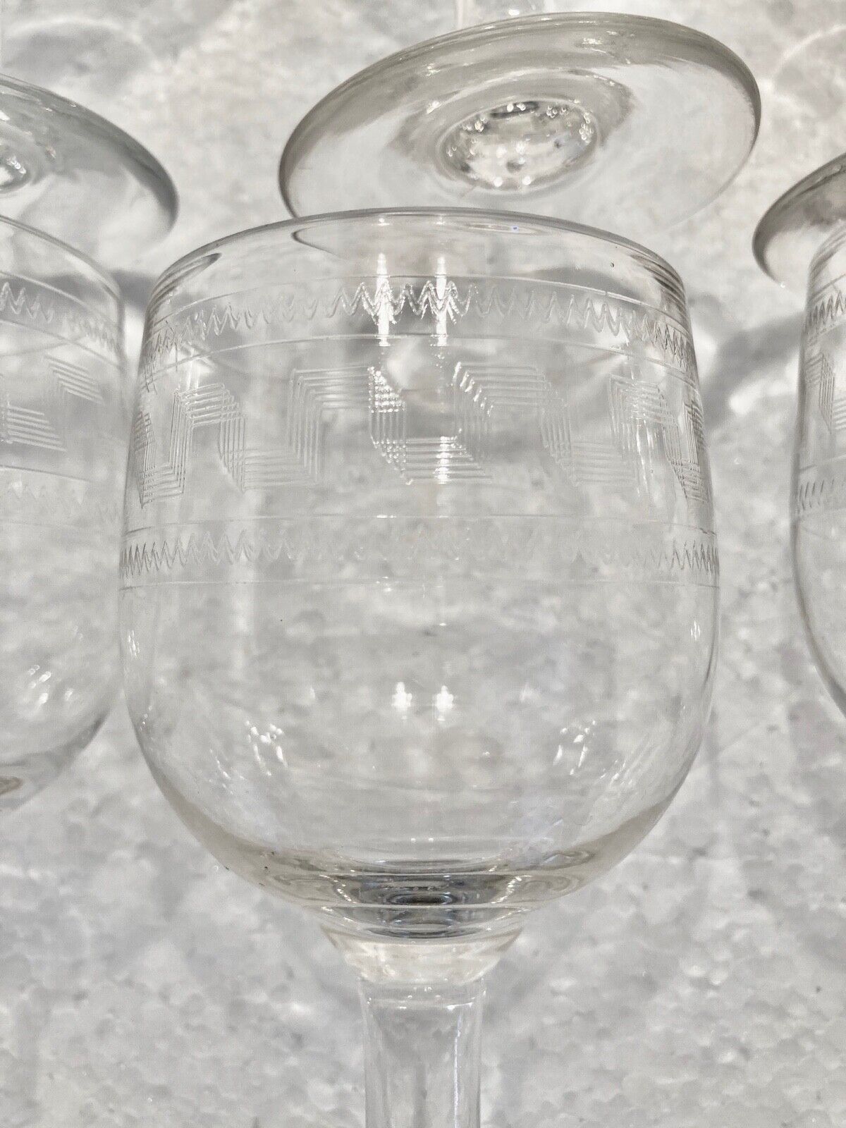 4 glasses wine or water in Baccarat crystal 1920 / 1930