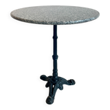 Table bistrot en granit et fonte de fer noire