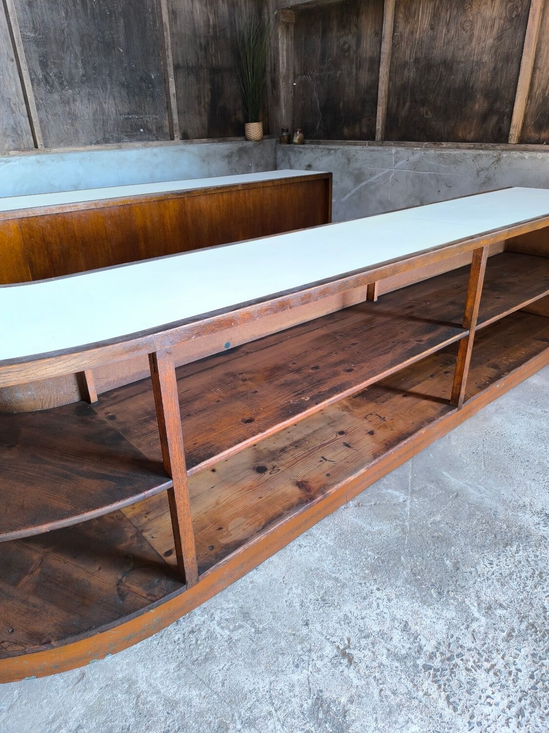 Ensemble de 2 comptoirs de magasin 1950