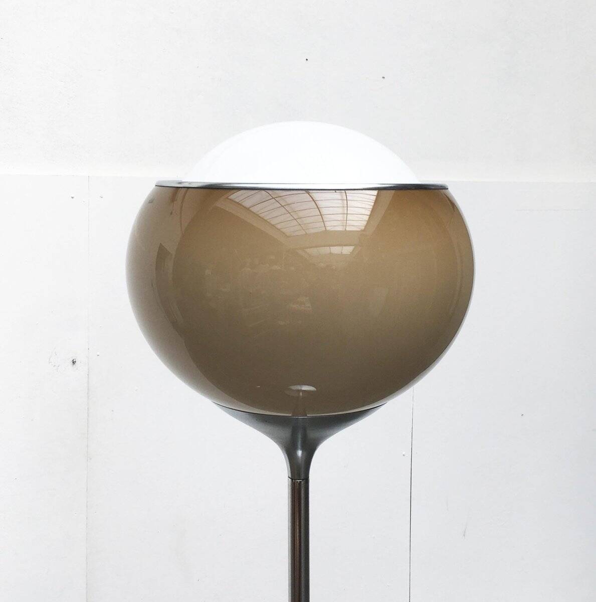 Flash Floor Lamp Space 1960s Italian by Guzzini