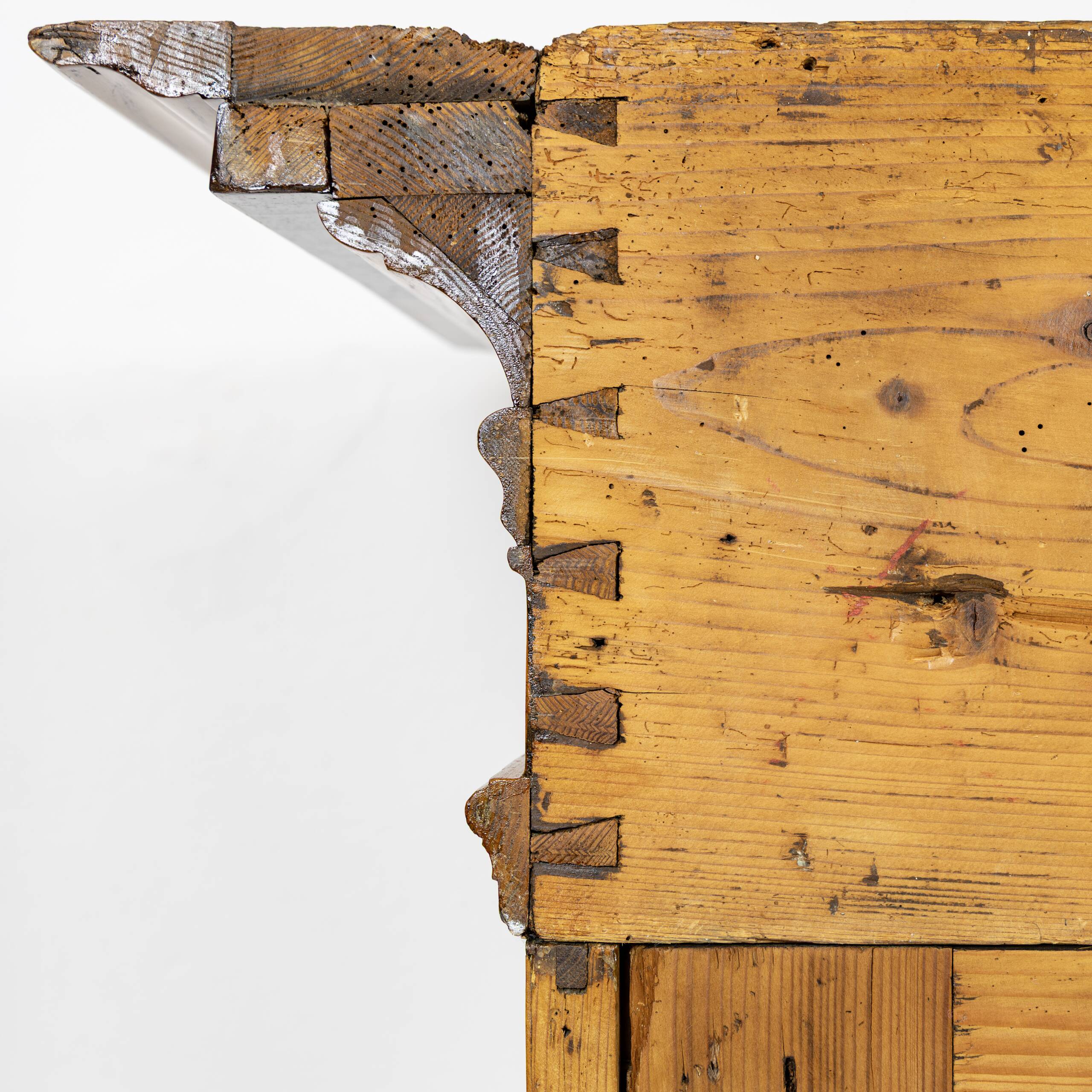 18th-century baroque wardrobe in ash - Elbląg