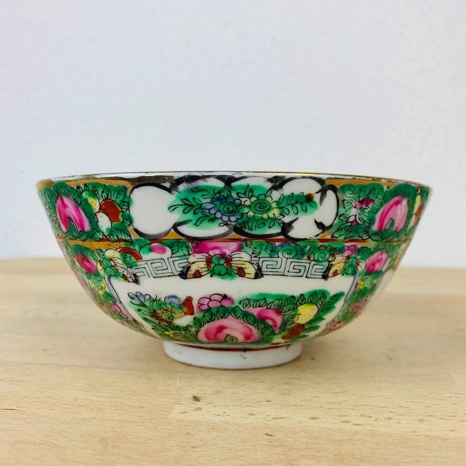 Chinese antique porcelain catchall