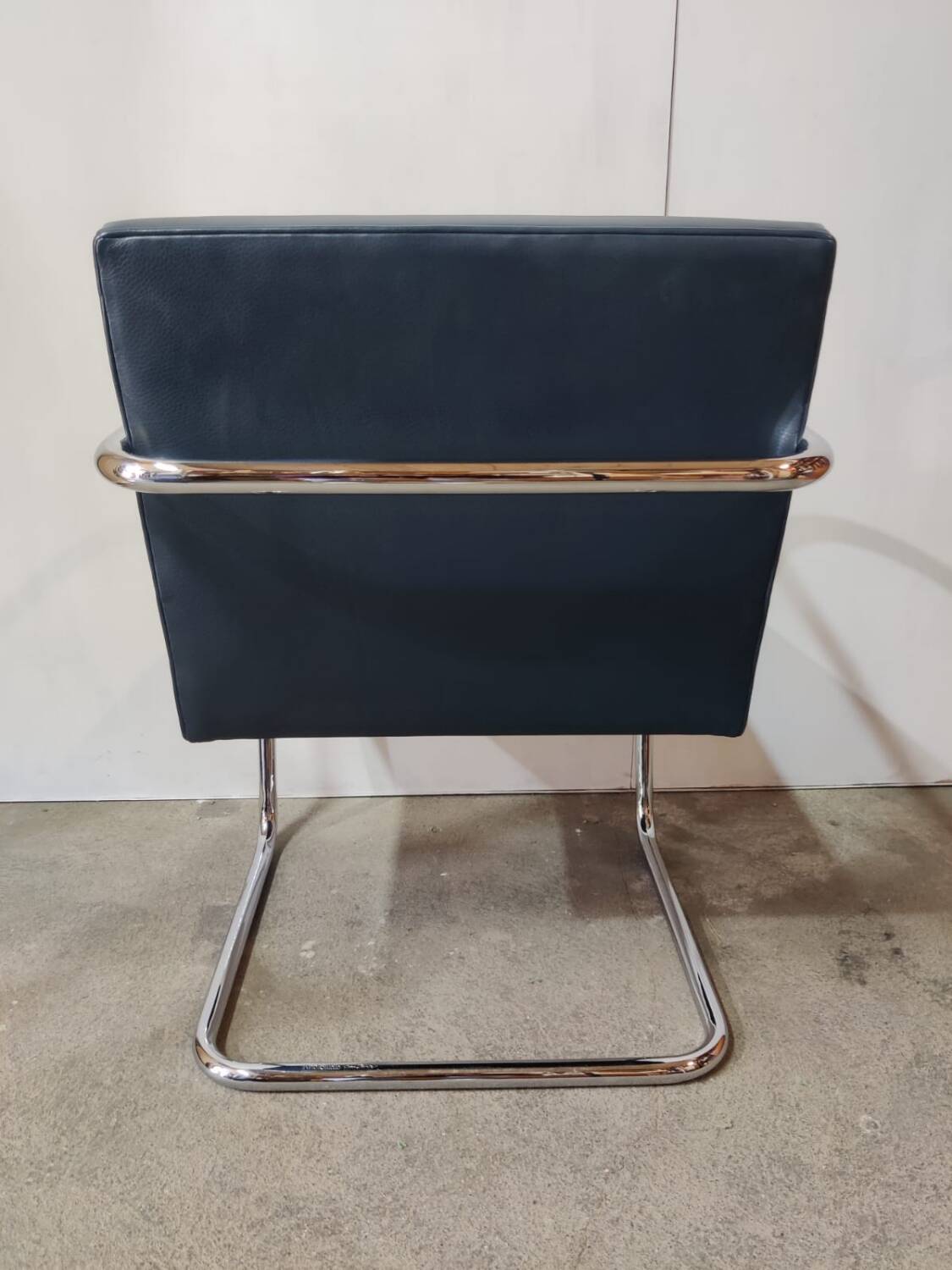Bron armchair by Ludwig Mies van der Rohe for Knoll