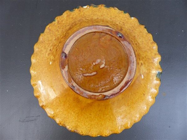 Vintage Vallauris flat cut