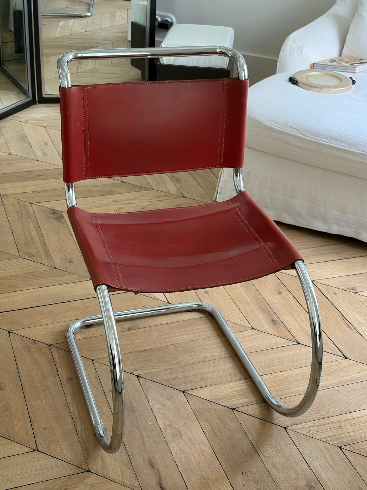2 chaises Mies van der Rohe par Knoll