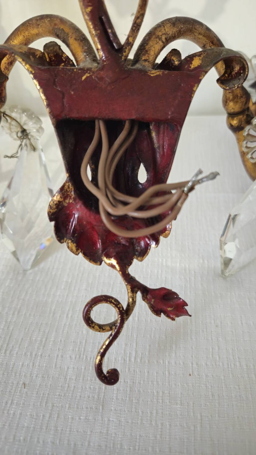 Wall sconce with pendants in Louis XV style