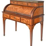 Cylinder desk in Louis XVI style