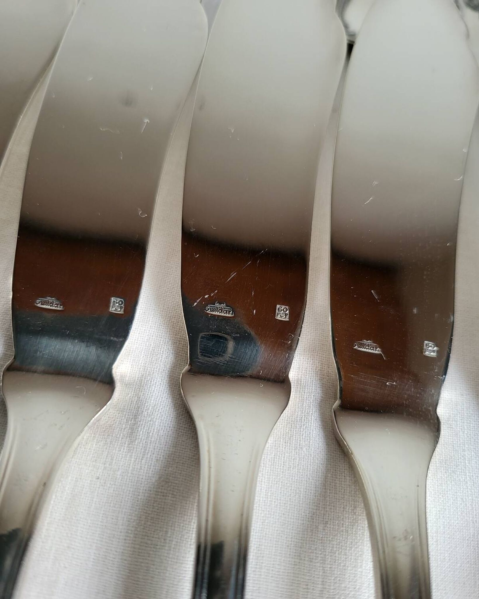 12 silver-plated metal fish cutlery pieces by Guildar, 24 pieces.