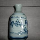 Small vase variations of blue