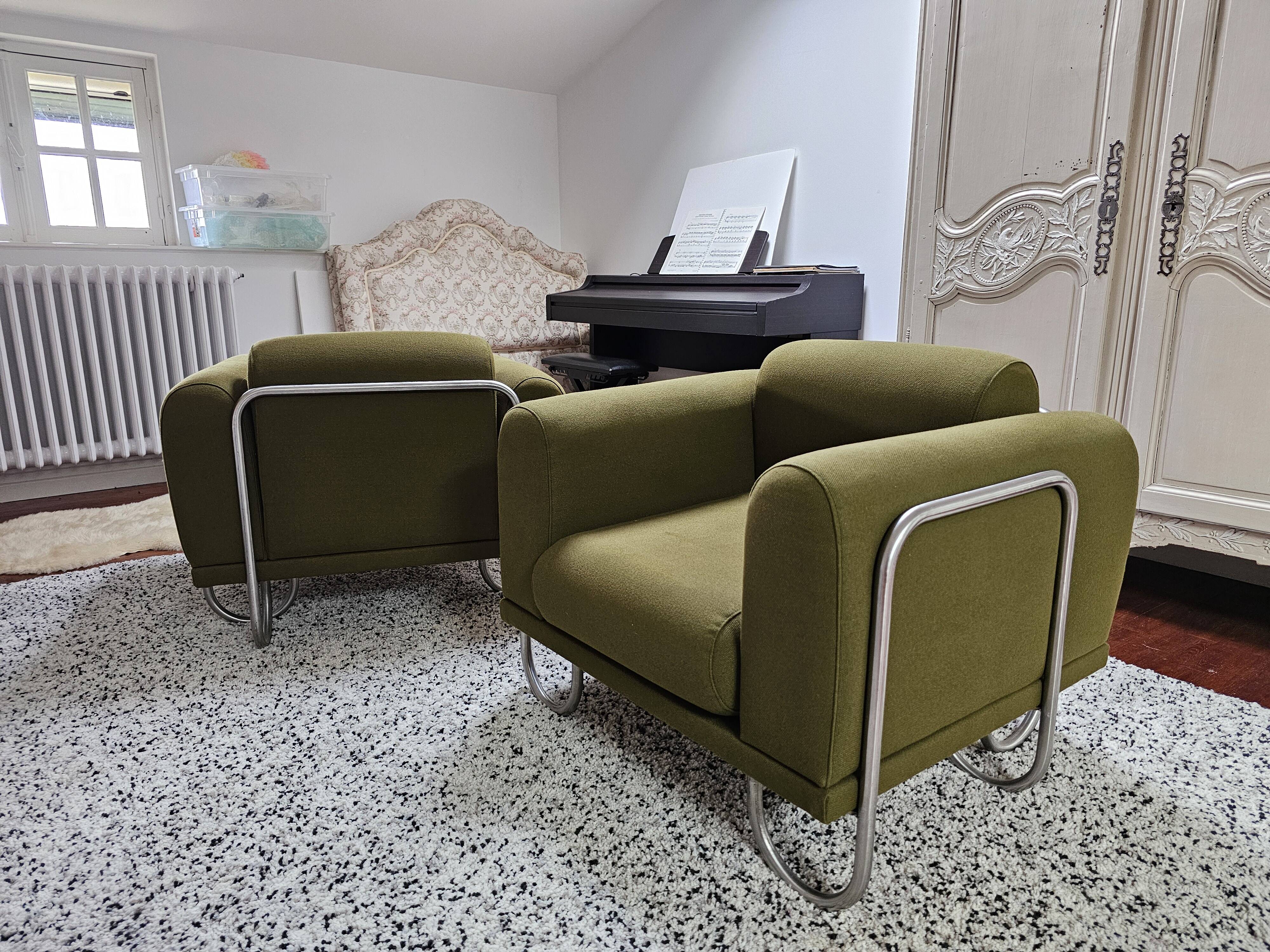 2 fauteuils Byron Botker