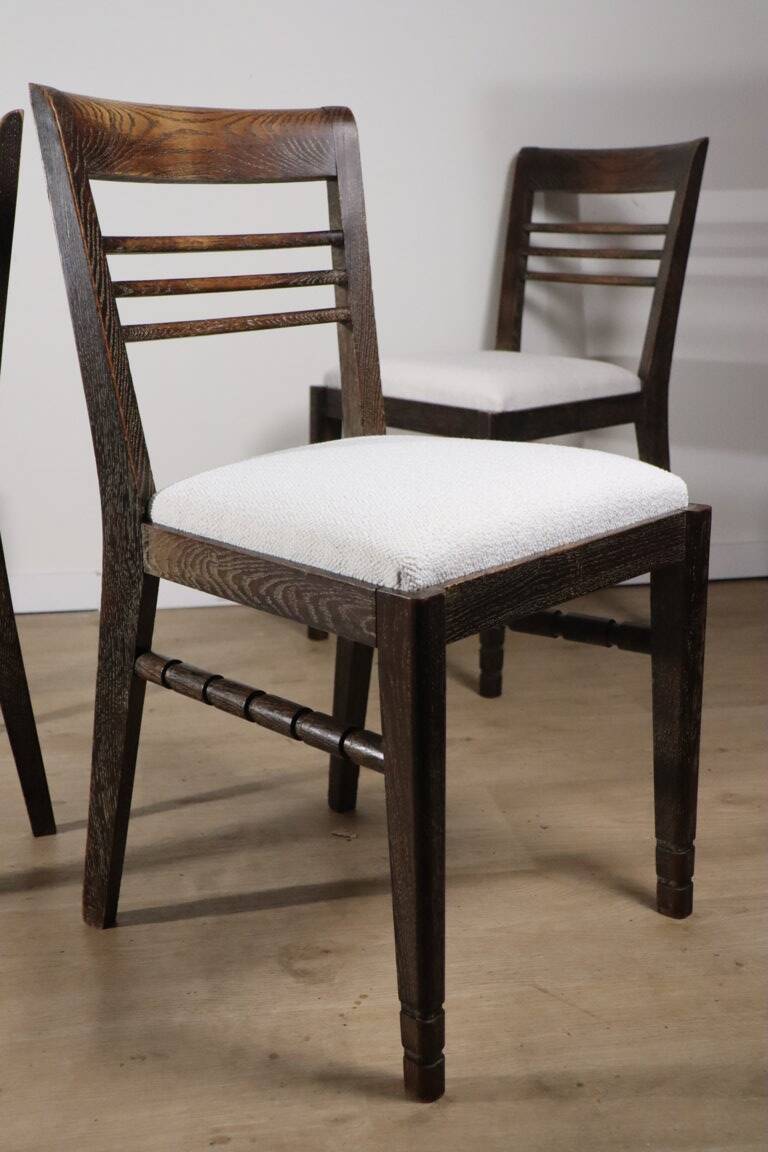 Set of 4 modernist chairs in oak and boucle fabric - 1940