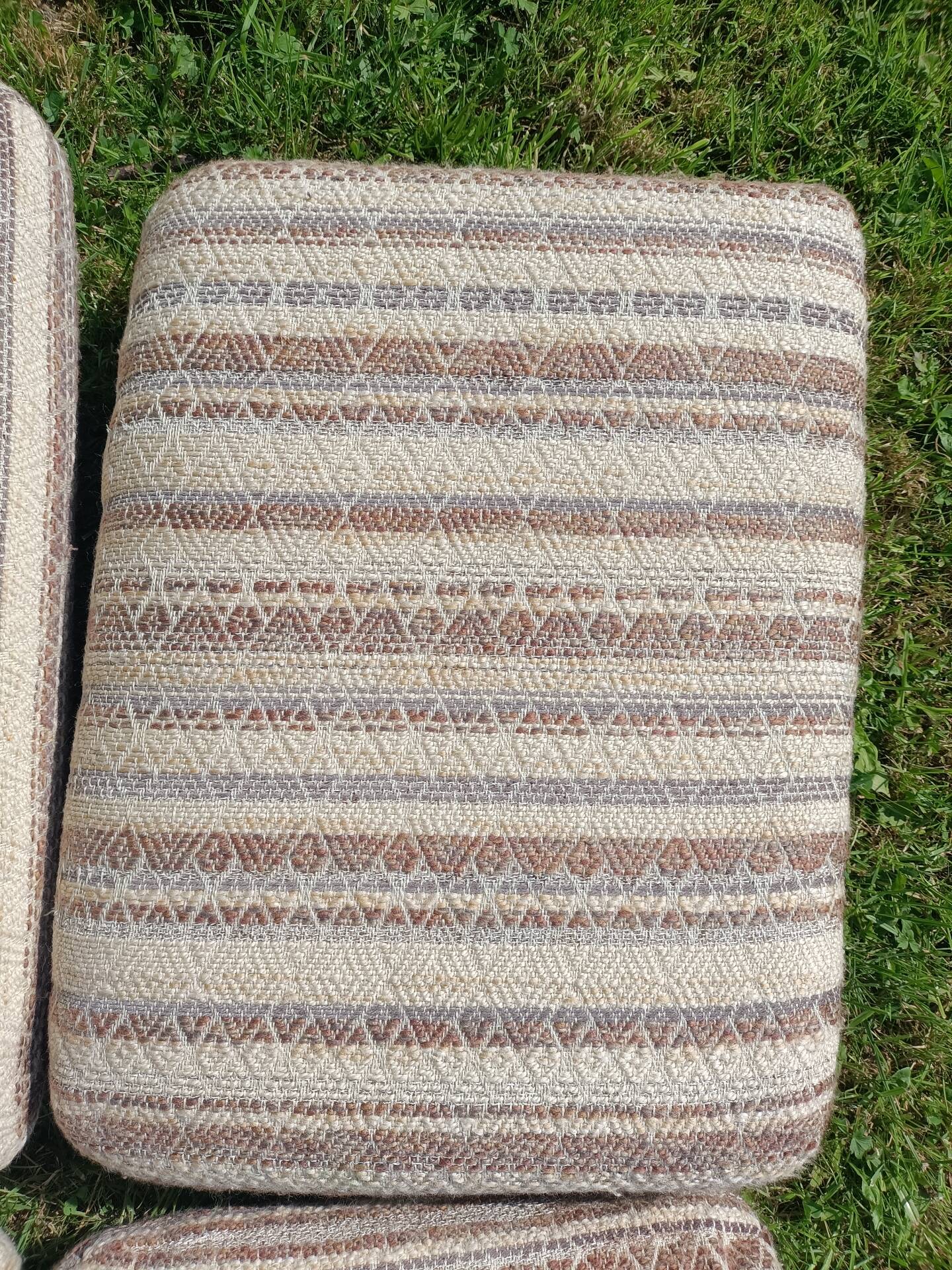 Cushion Set