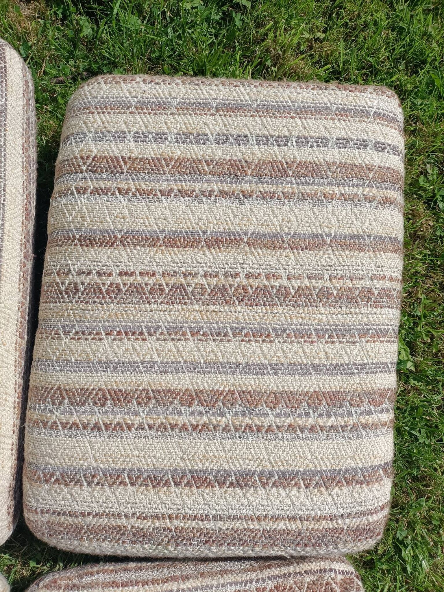 Cushion Set