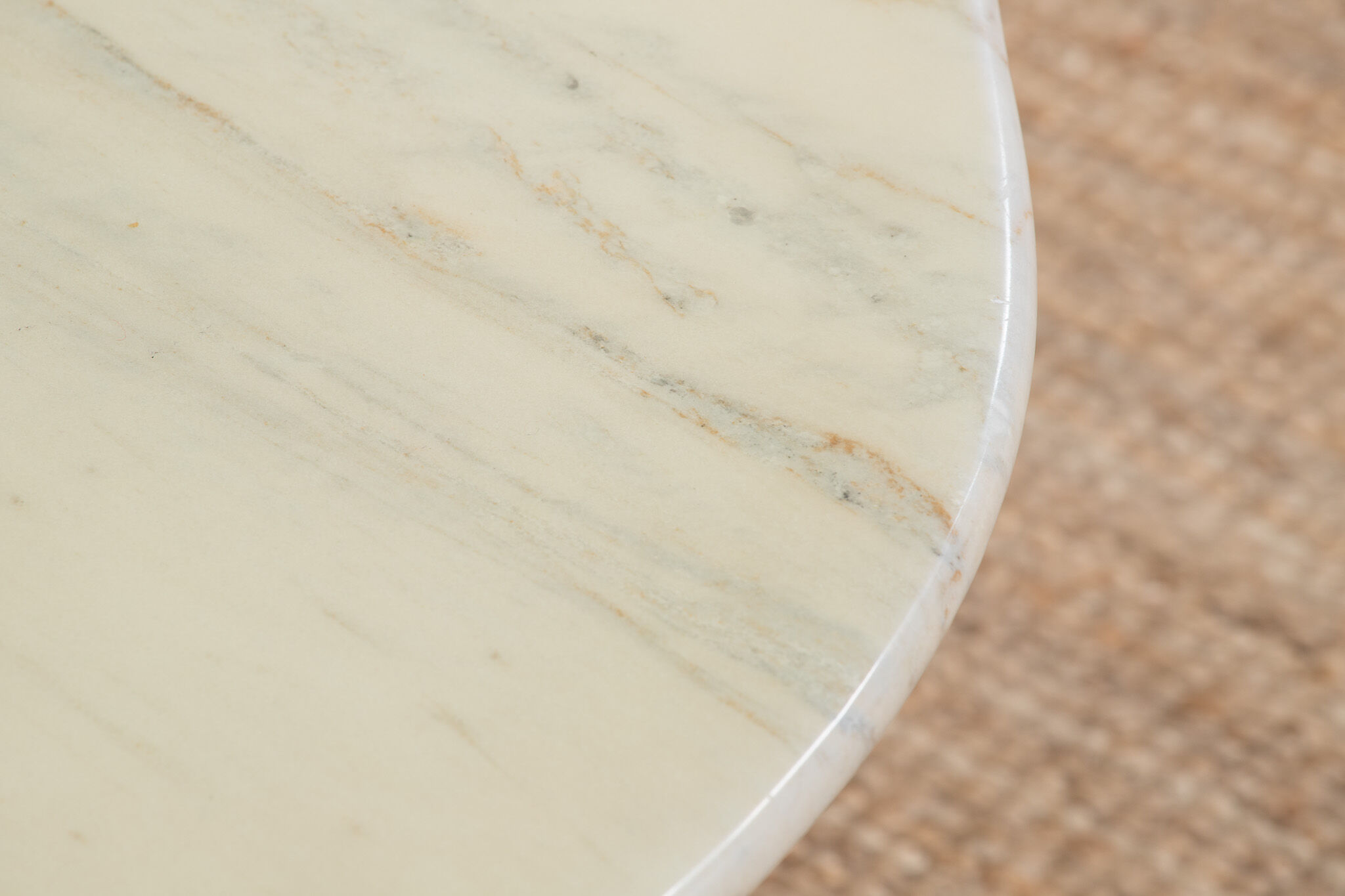 Table basse en marbre vintage – 126 cm