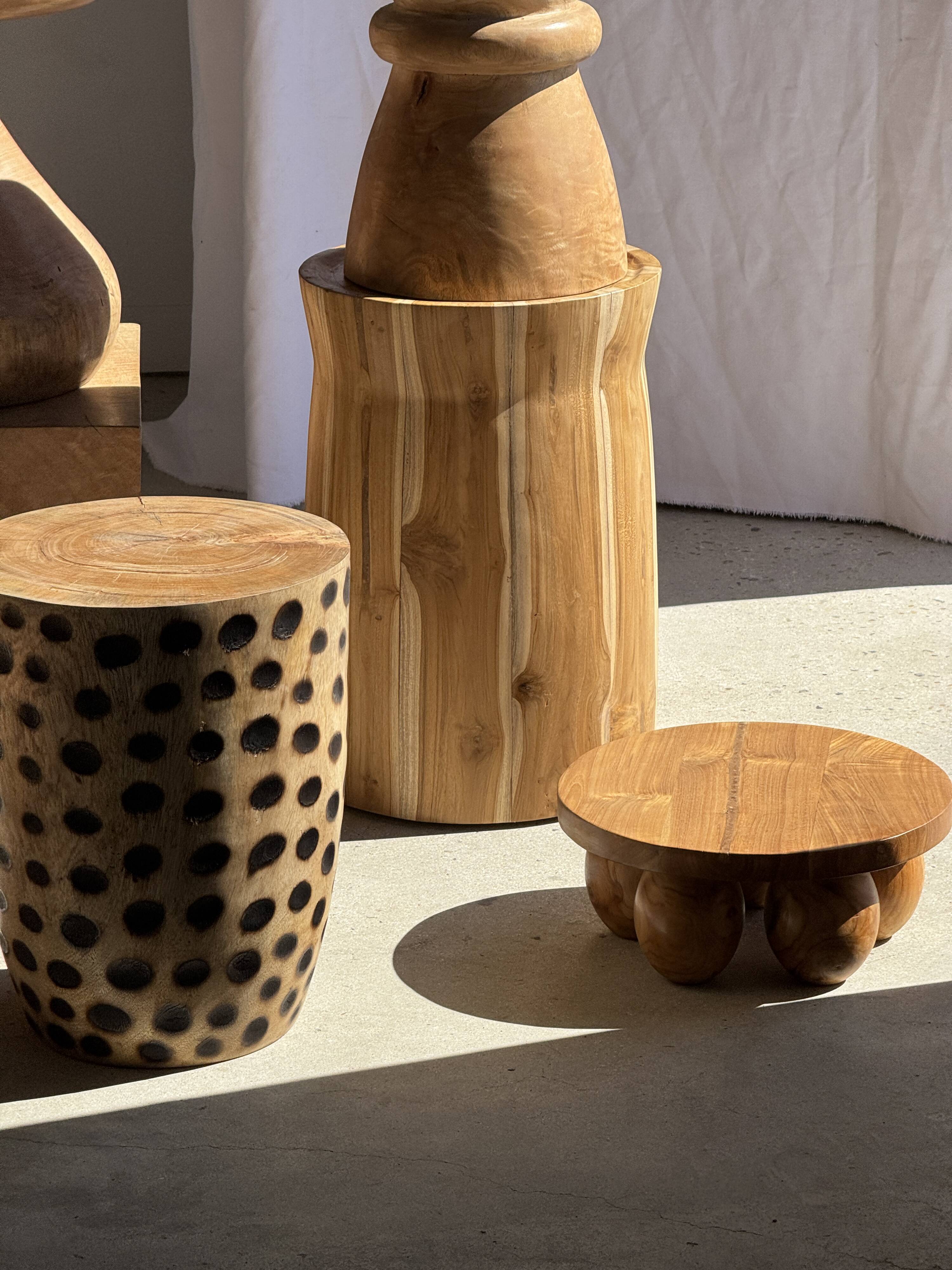 Mini minimalist stool with ball feet in teak H15 D35