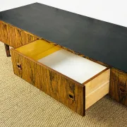 Enfilade scandinave en palissandre 1960