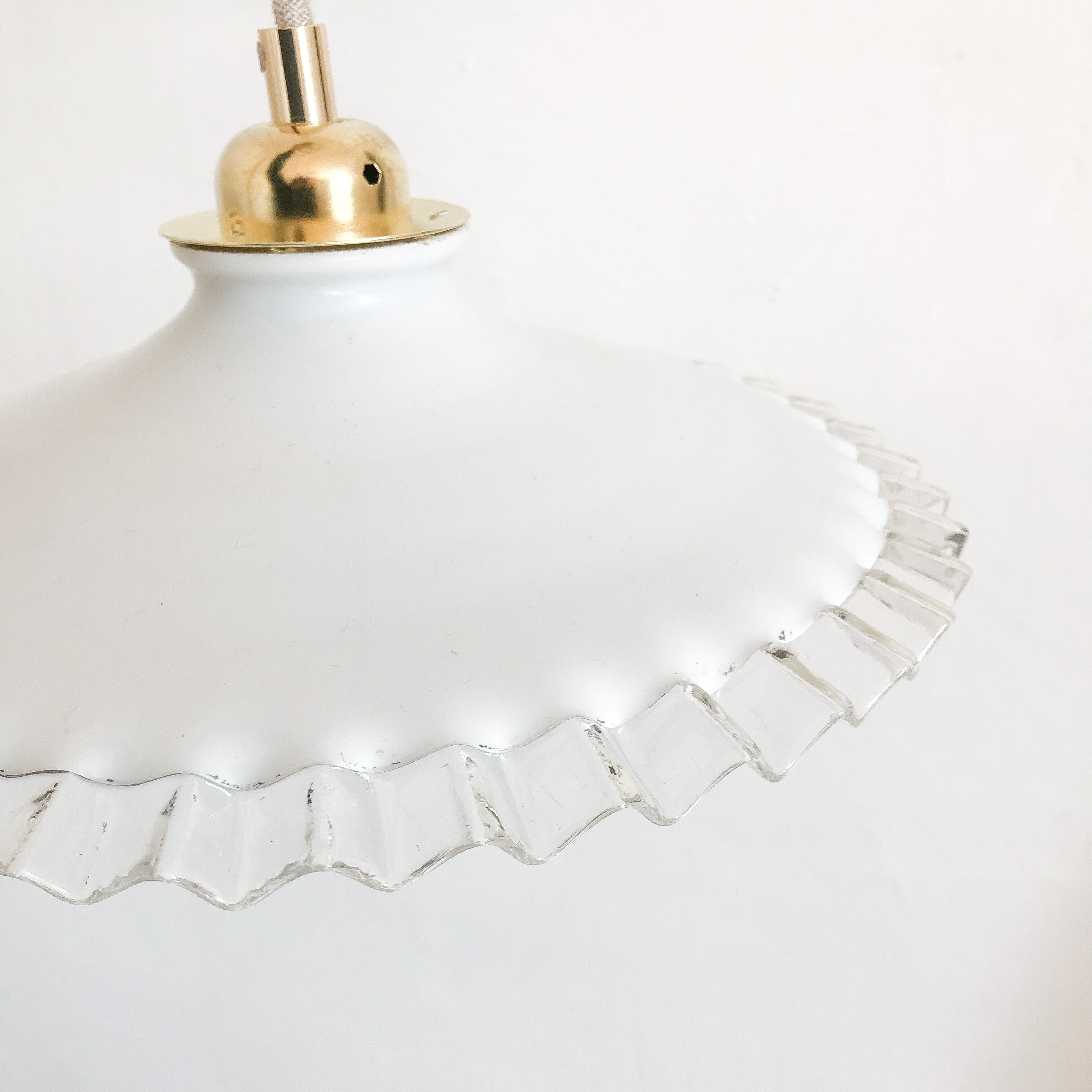 Suspension opaline vintage
