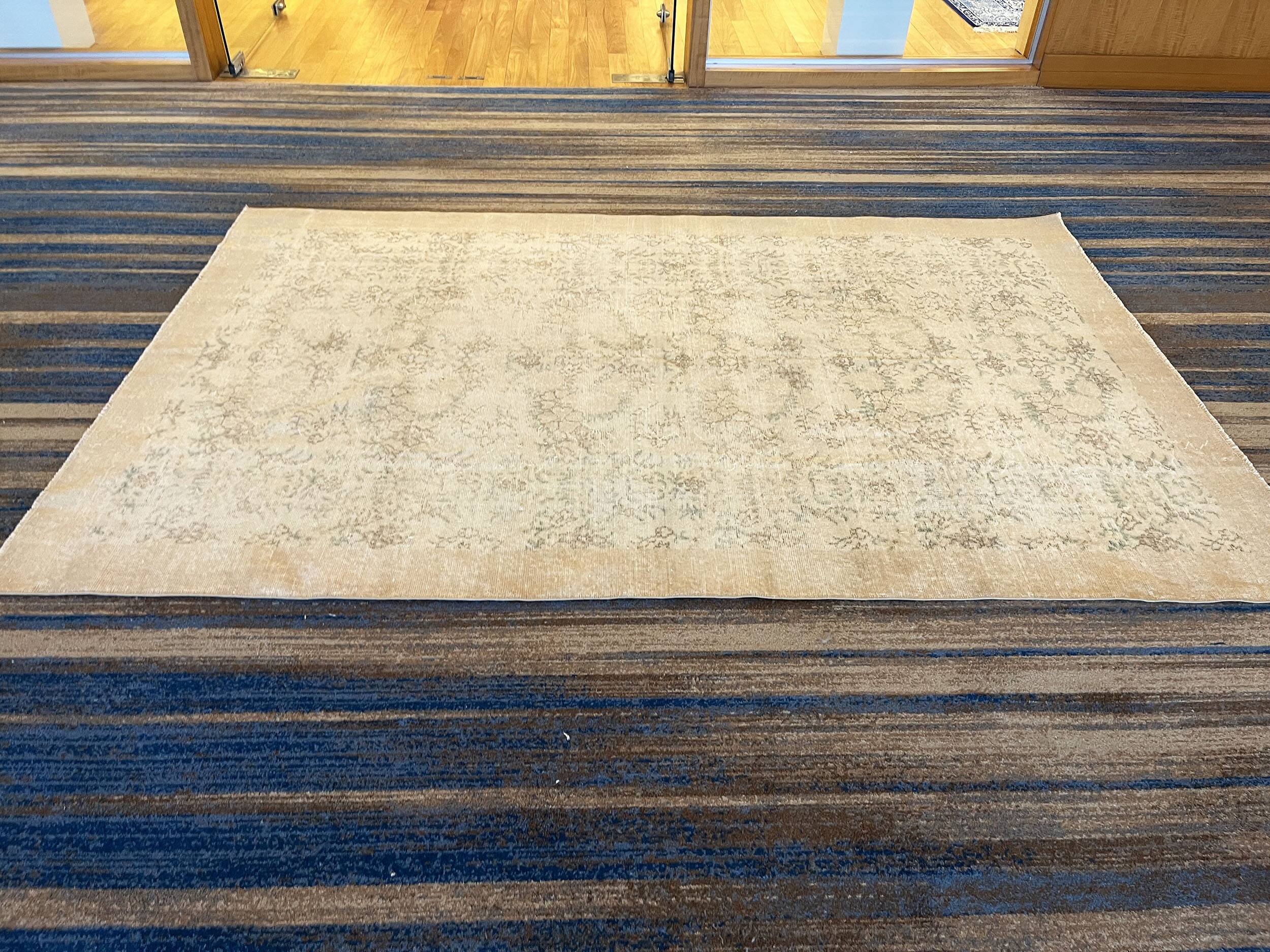 Handmade Floral Anatolian Turkish Rug