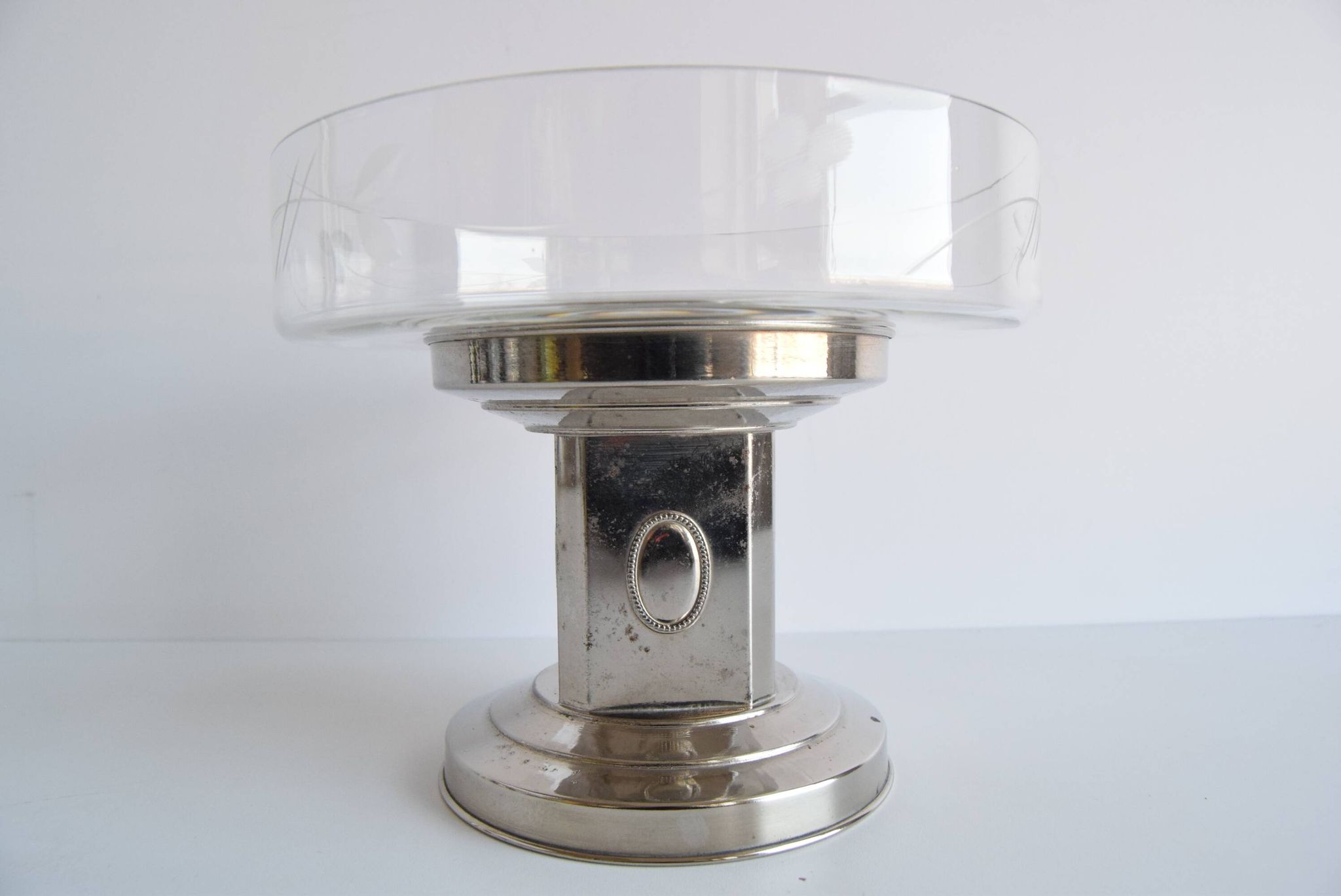 Art Deco Bowl with Fruit Attachment, 1930s