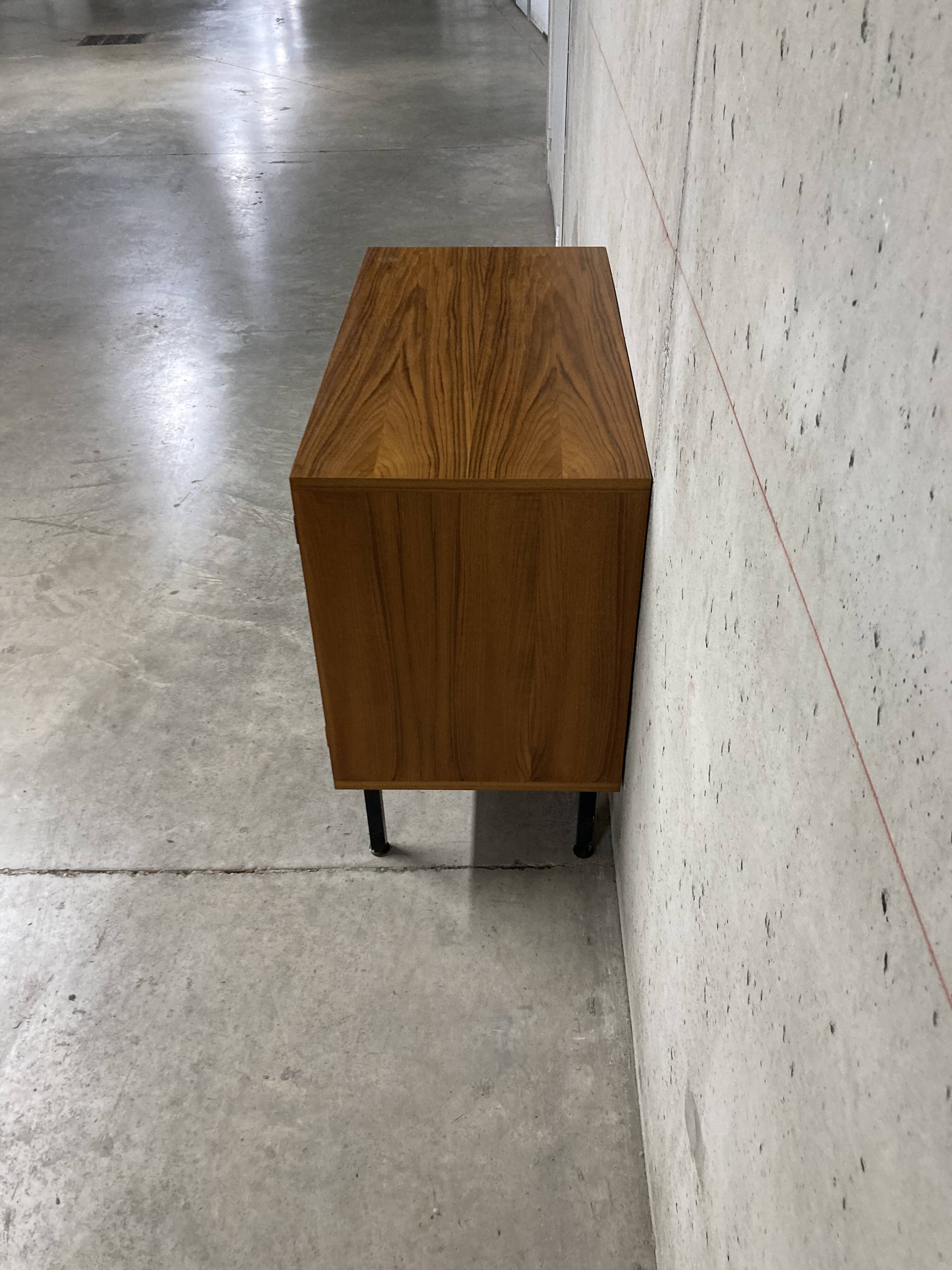 Buffet moderniste Antoine Philippon et Jacqueline Lecoq  vintage années 60