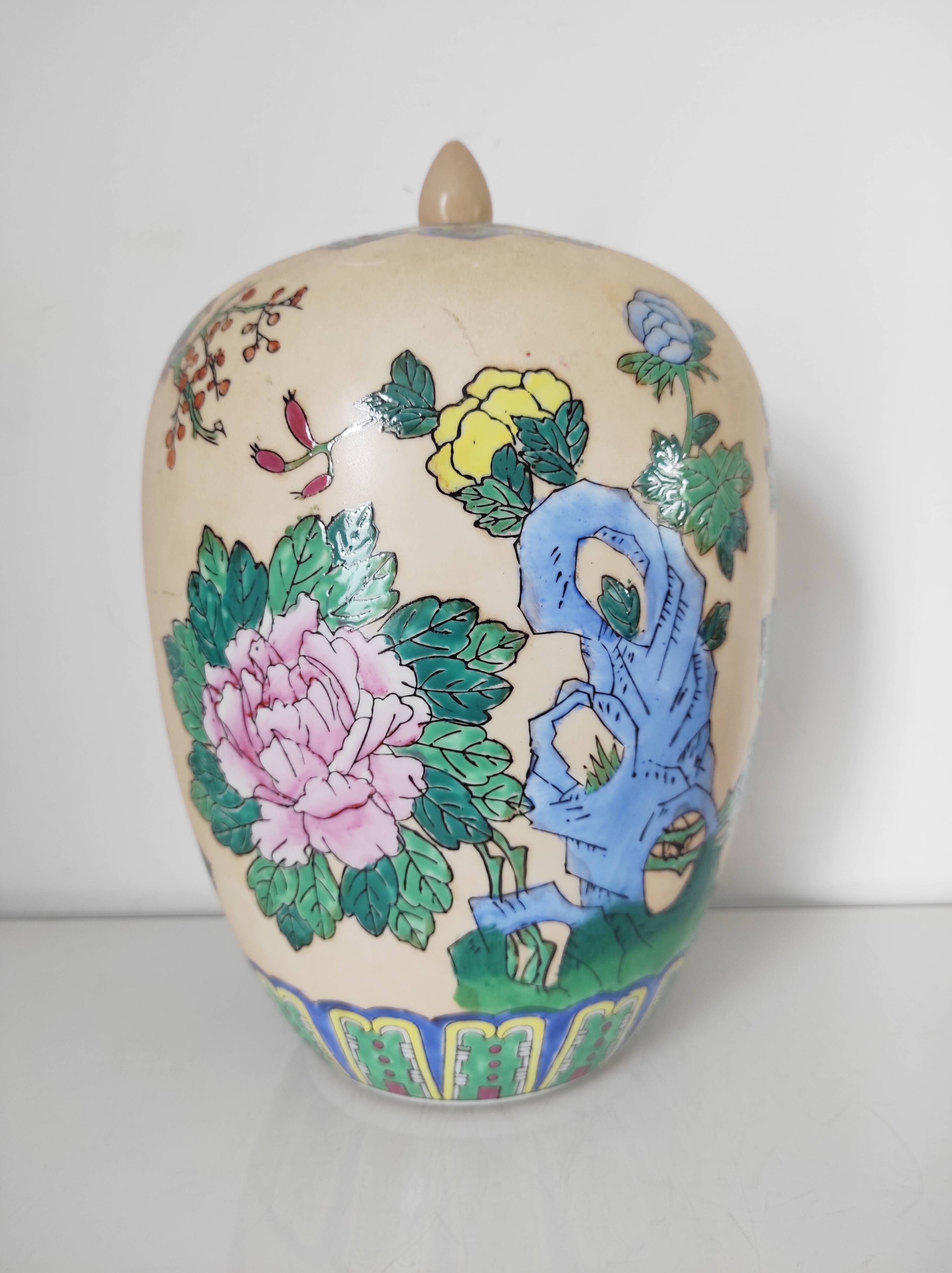 Vase chinois décor de fleurs