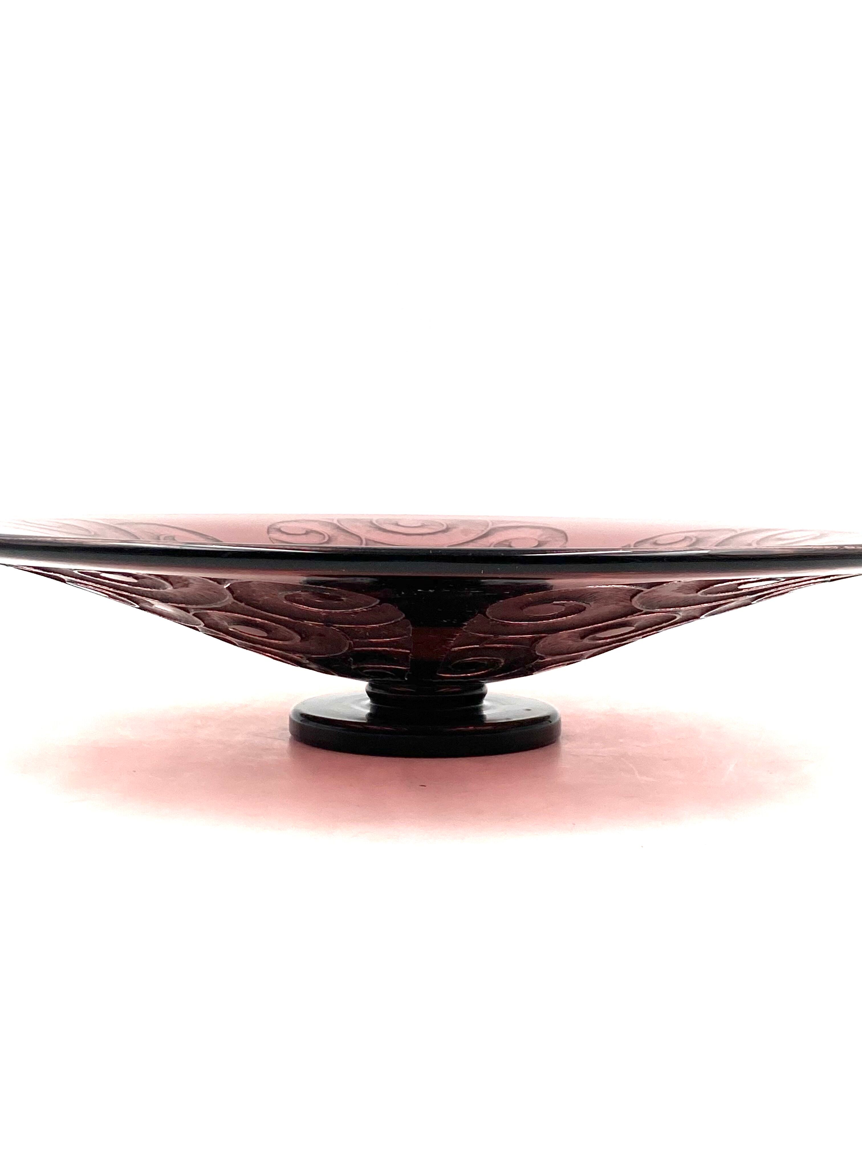 Art deco violet glass centerpiece, Le Verre Francais, Charles Schneider, France, 1930s
