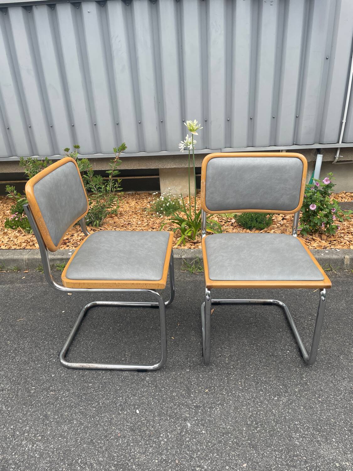 Paire de chaises made in Italy type Cesca