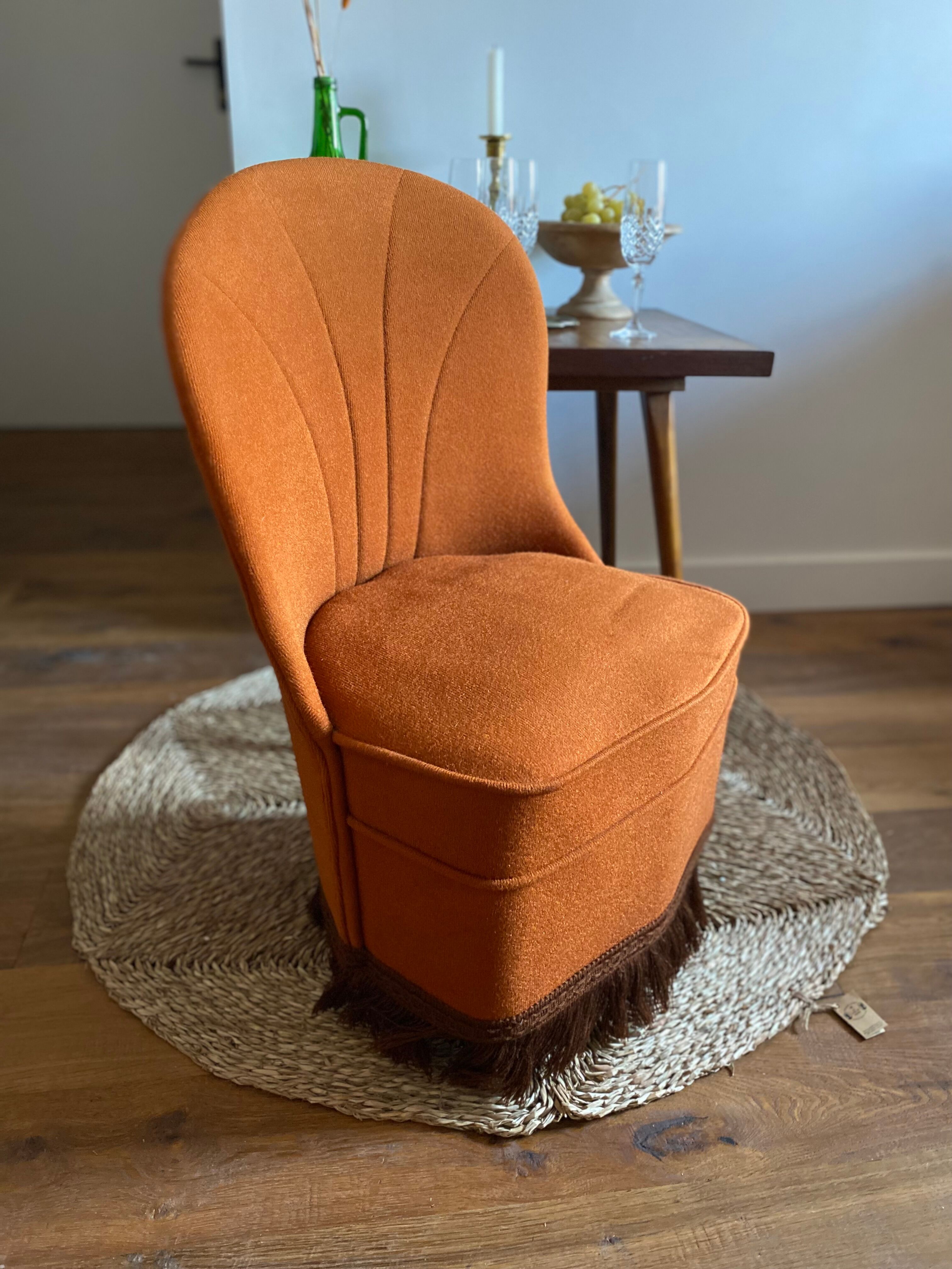 Toad armchair