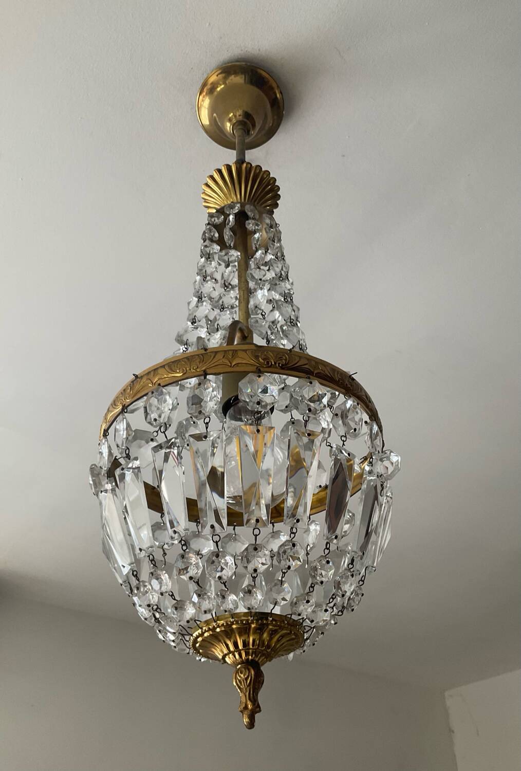 Hot air balloon chandelier with crystal and brass tassels