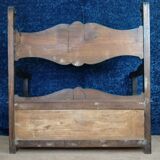 Italian Renaissance style solid wood storage bench