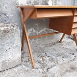 Primus desk & chair legs